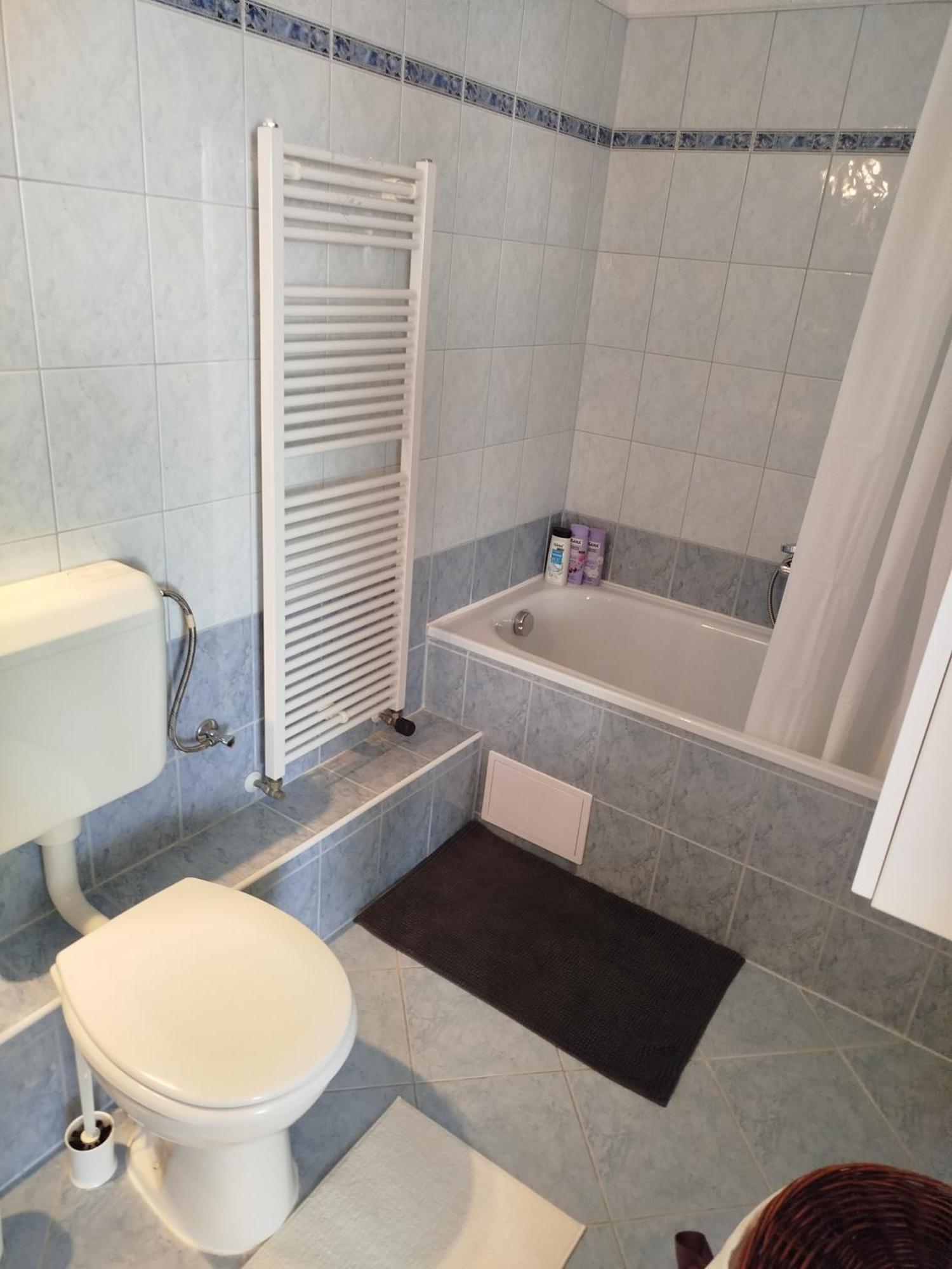 Csongor Apartman Boedapest Buitenkant foto