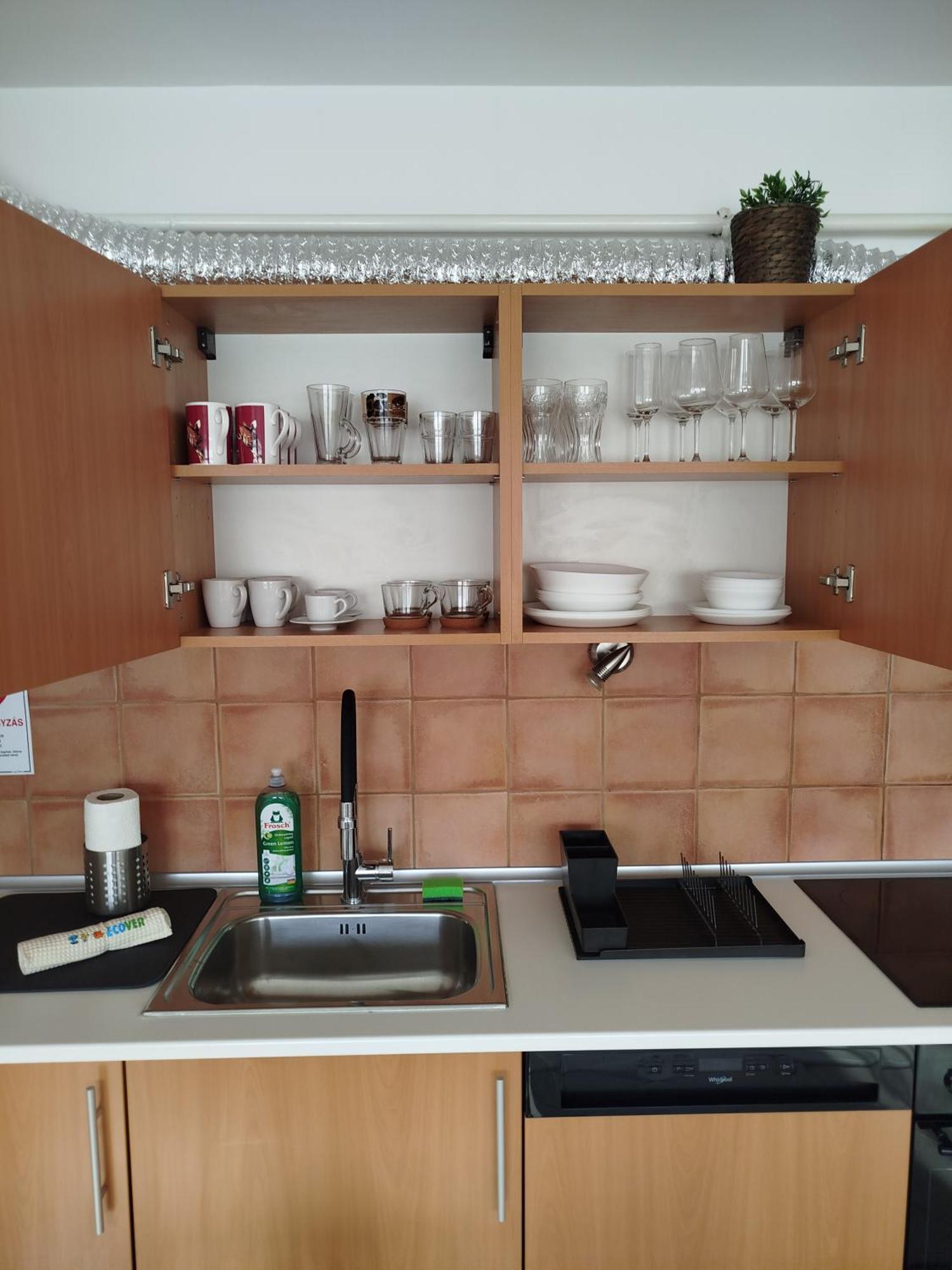 Csongor Apartman Boedapest Buitenkant foto