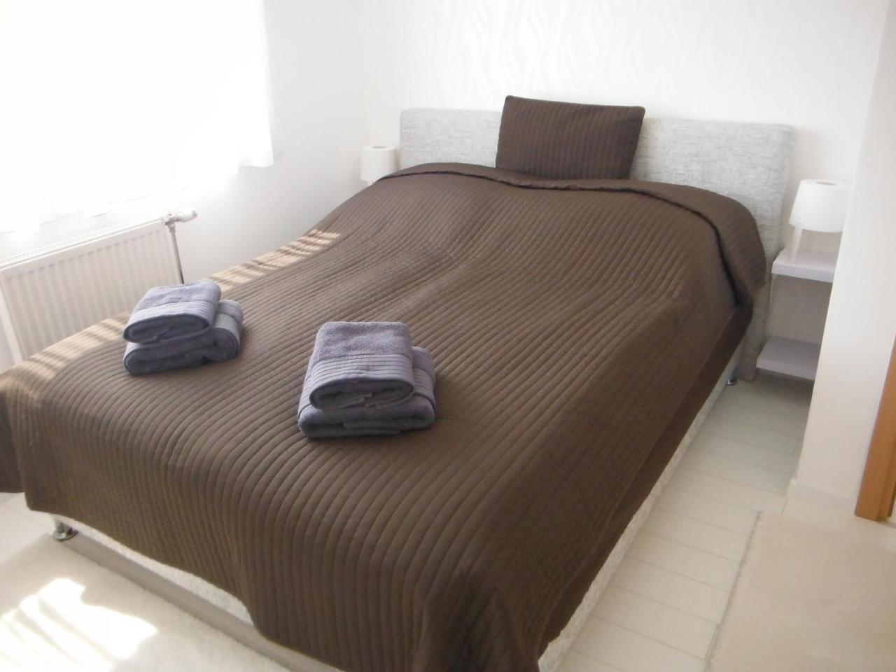 Csongor Apartman Boedapest Buitenkant foto